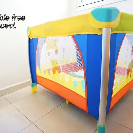 Deluxe Town Center شقة